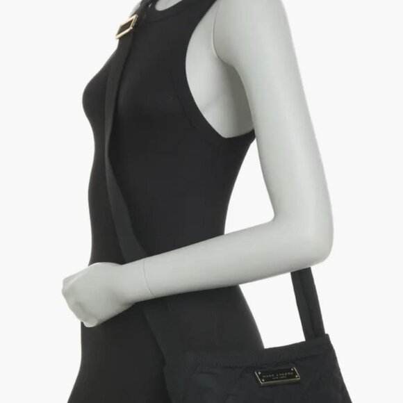 Marc Jacobs Quilted Nylon Crossbody Bag In Black Small Light Smudge On Zipper - Picture 2 of 4